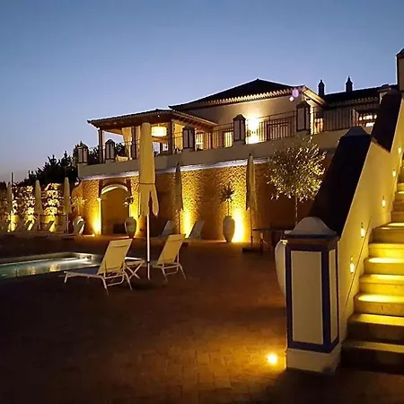 Villa Sleeps 14 Air Con Wifi