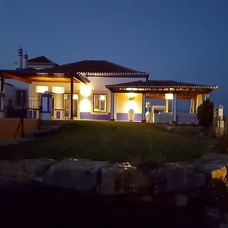 Sleeps 14 Air Con Wifi *