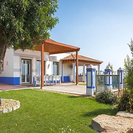 Villa Sleeps 14 Air Con Wifi