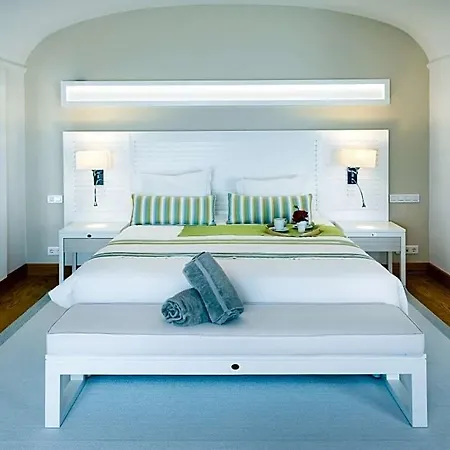 Sleeps 14 Air Con Wifi * Boliqueime