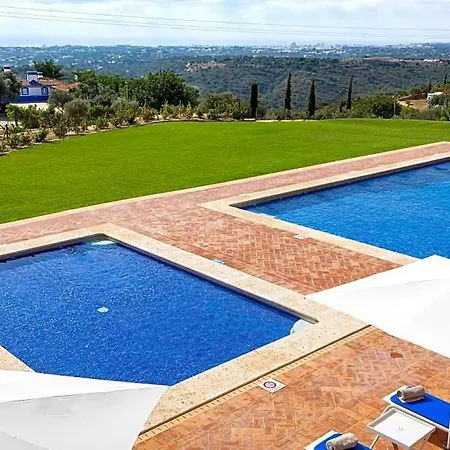 Sleeps 14 Air Con Wifi Boliqueime